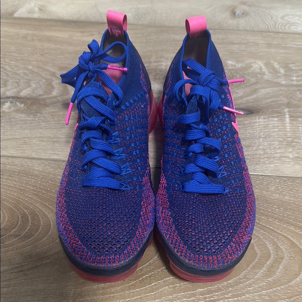 Nike Women's Vapor max sneakers